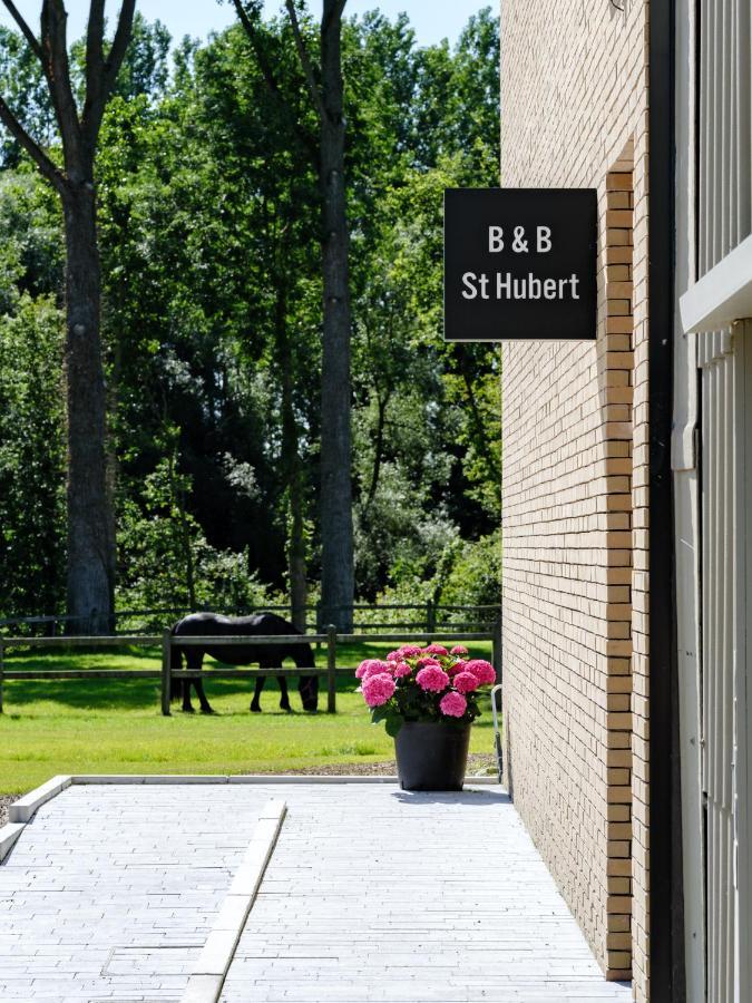 B & B St-Hubert Sint-Martens-Lennik Exteriér fotografie