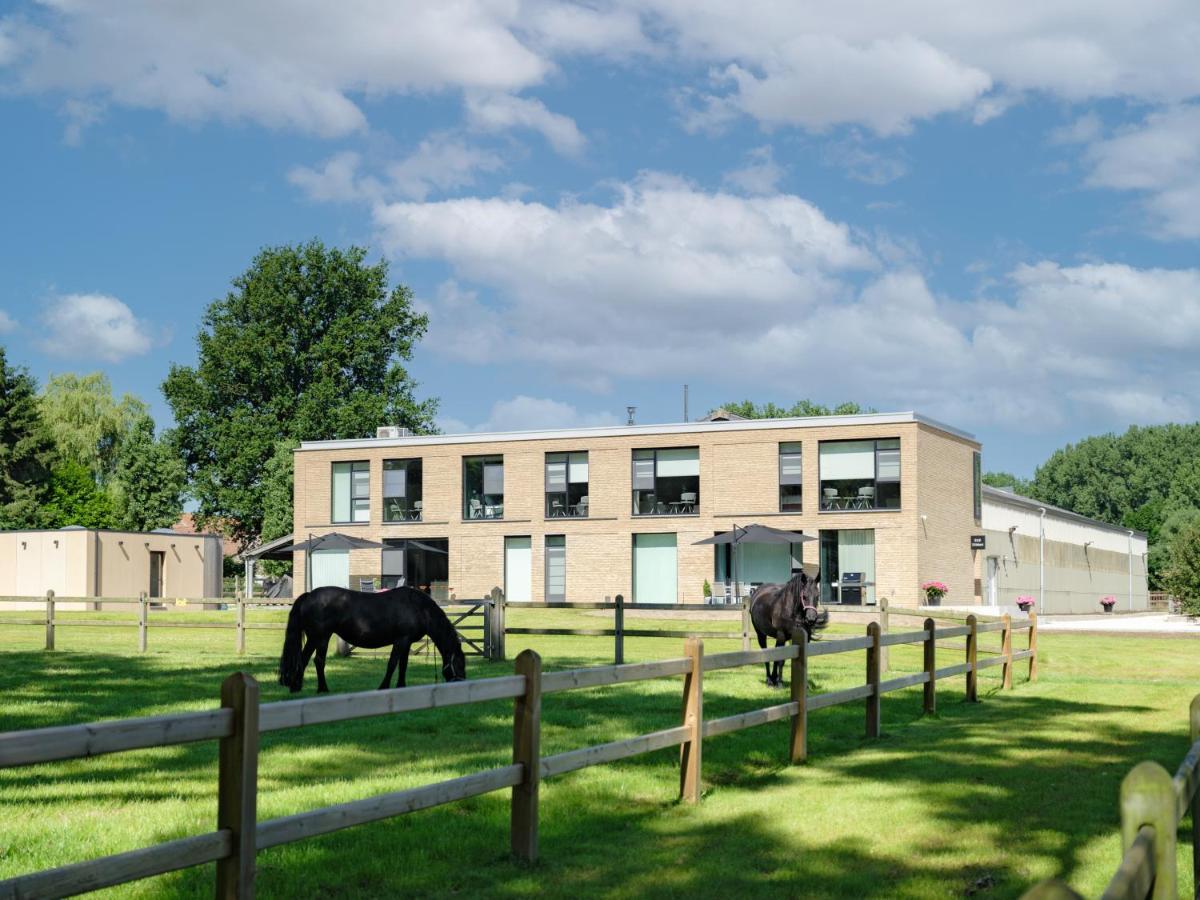 B & B St-Hubert Sint-Martens-Lennik Exteriér fotografie