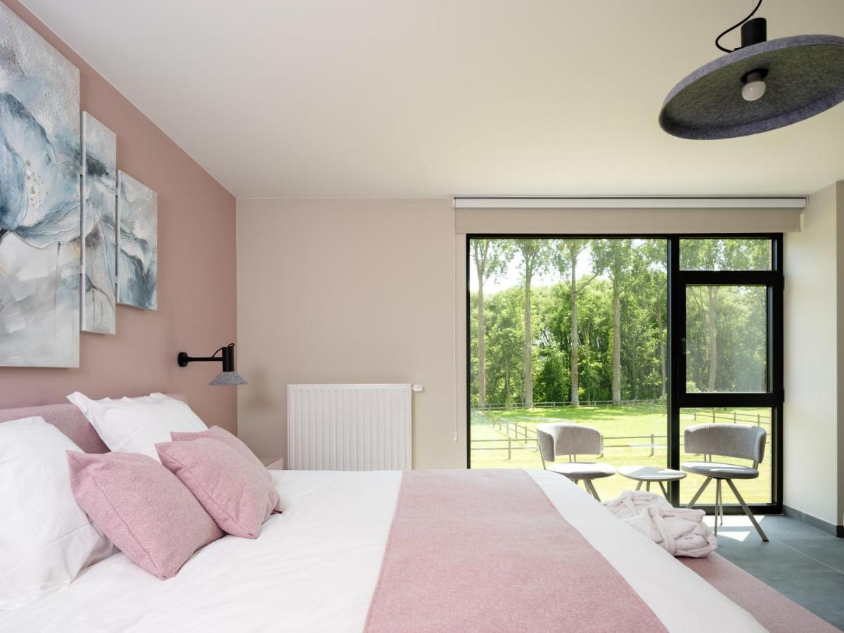 B & B St-Hubert Sint-Martens-Lennik Exteriér fotografie